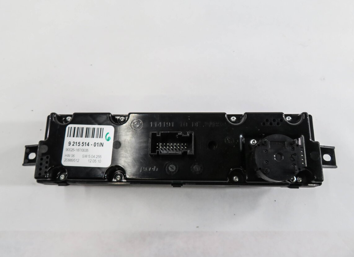Thumbnail 4: 2011 BMW X5M ///M (E70) REAR HEATER A/C TEMPERATURE CLIMATE CONTROL PANEL