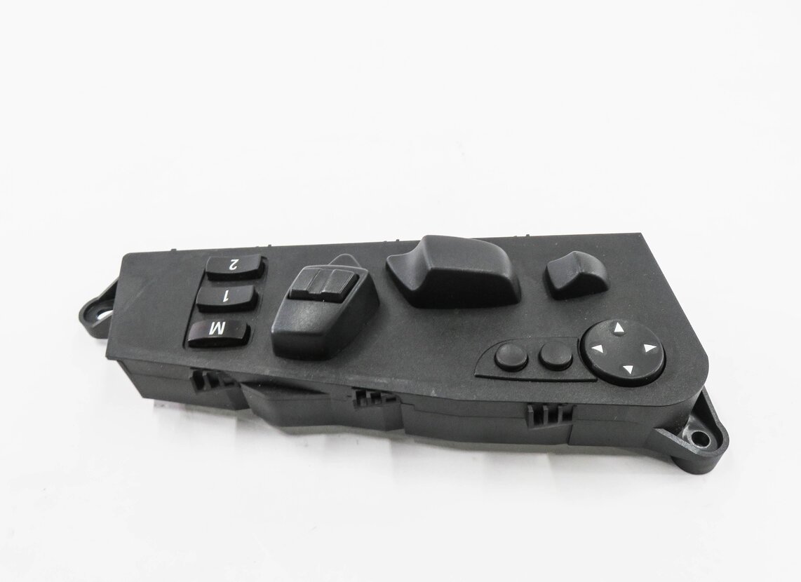 Thumbnail 3: 2011 BMW X5M ///M (E70) LEFT FRONT DRIVER MEMORY SEAT ADJUSTMENT SWITCH BUTTON