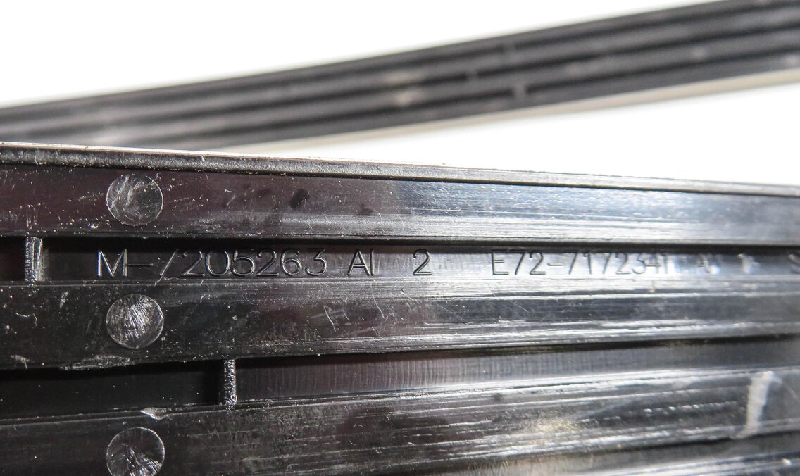 Thumbnail 6: 2011 BMW X5M ///M (E70) FRONT & REAR DOOR SILL SCUFF PANEL TRIM SET-4