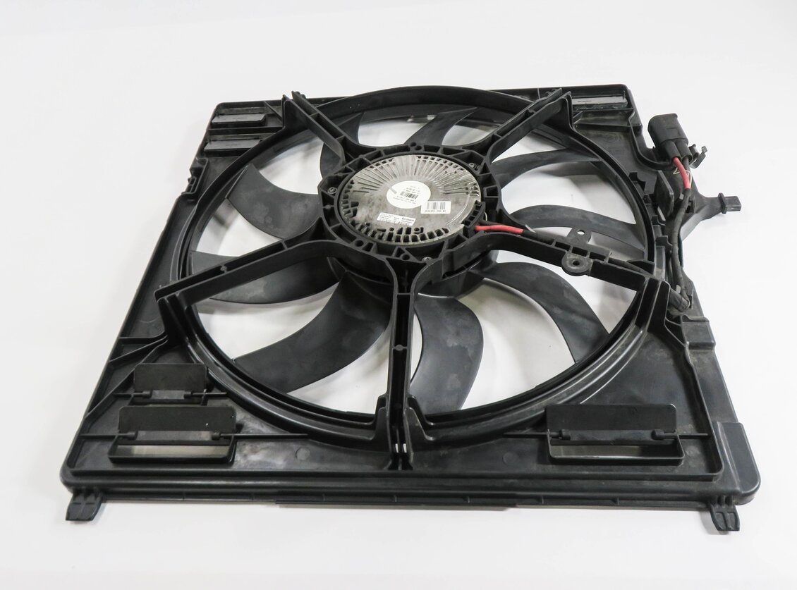 Thumbnail 3: 2008-2014 BMW X5 X5M X6 X6M (E70 E71) 850 WATT RADIATOR COOLING FAN ASSEMBLY