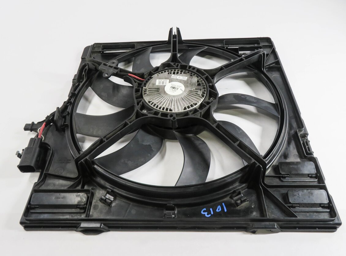 Thumbnail 4: 2008-2014 BMW X5 X5M X6 X6M (E70 E71) 850 WATT RADIATOR COOLING FAN ASSEMBLY