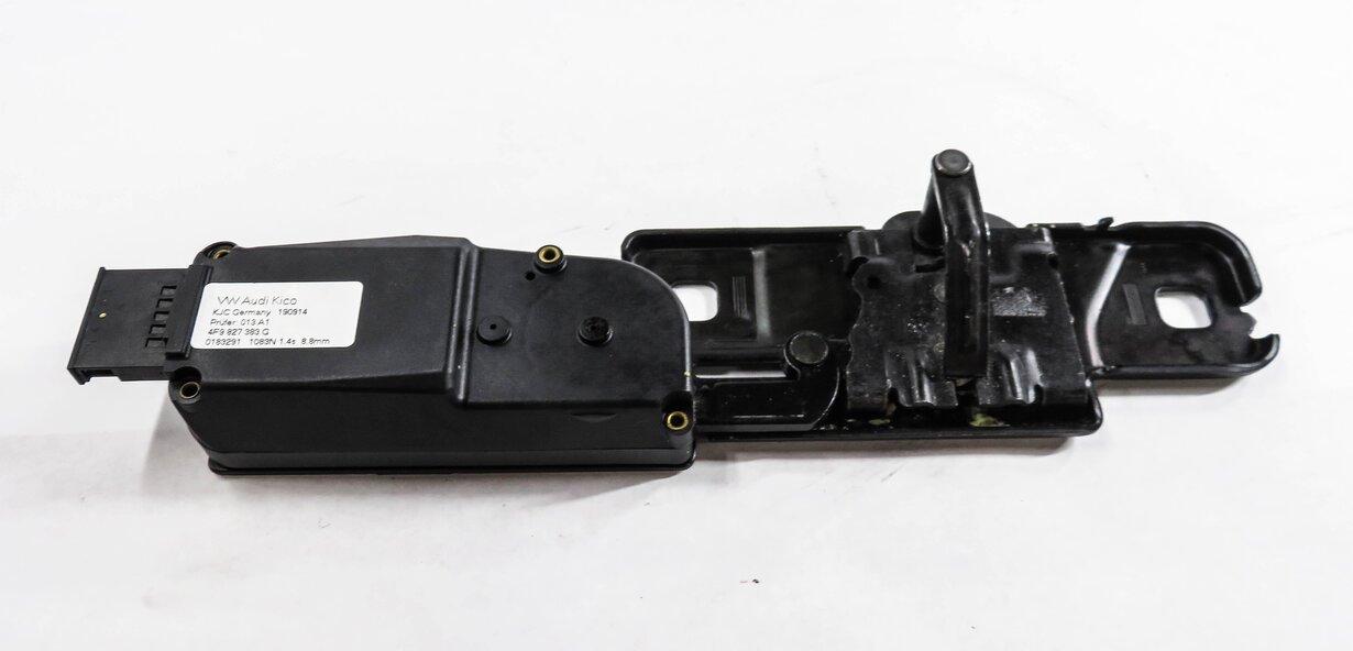 2015 AUDI Q5 (B8 8R) REAR TRUNK LOCK LATCH ACTUATOR STRIKER PLATE