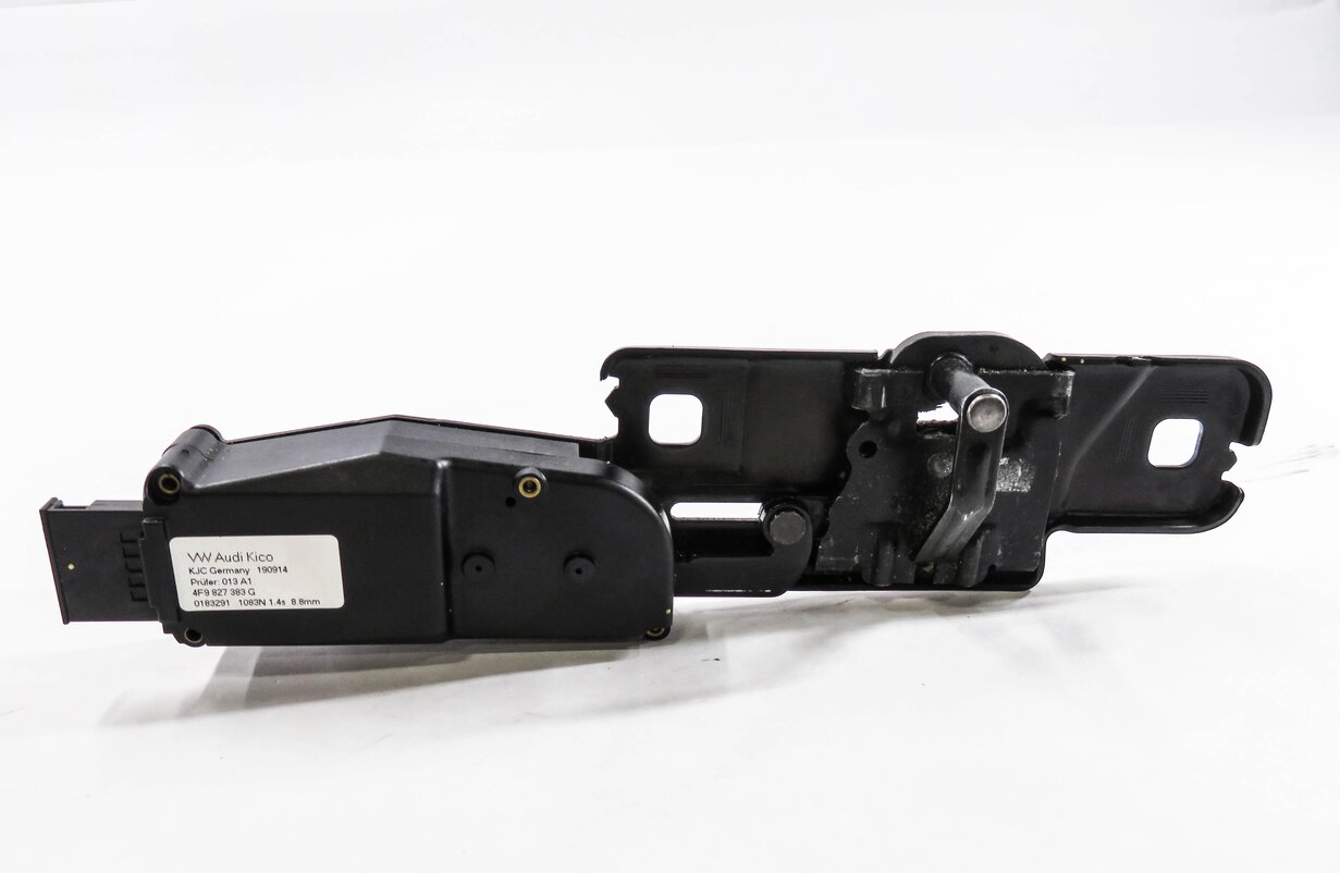 Thumbnail 2: 2015 AUDI Q5 (B8 8R) REAR TRUNK LOCK LATCH ACTUATOR STRIKER PLATE