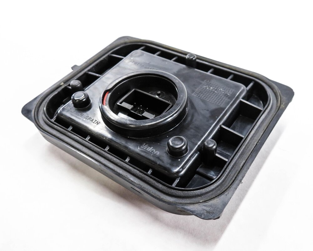 Thumbnail 2: 2015 AUDI Q5 (B8 8R) HEADLIGHT DRL DAY TIME RUNNING LIGHT CONTROL MODULE