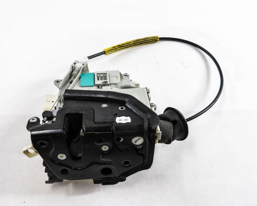 Thumbnail 3: 2010-2019 AUDI / PORSCHE A4 S4 A5 S5 A6 Q3 Q5 Q7 TT 911 - RIGHT FRONT DOOR LATCH