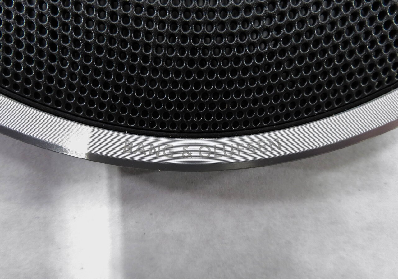 Thumbnail 14: 2015 AUDI Q5 (B8 8R) BANG & OLUFSEN AUDIO SPEAKER GRILLE TRIM COVER SET-13