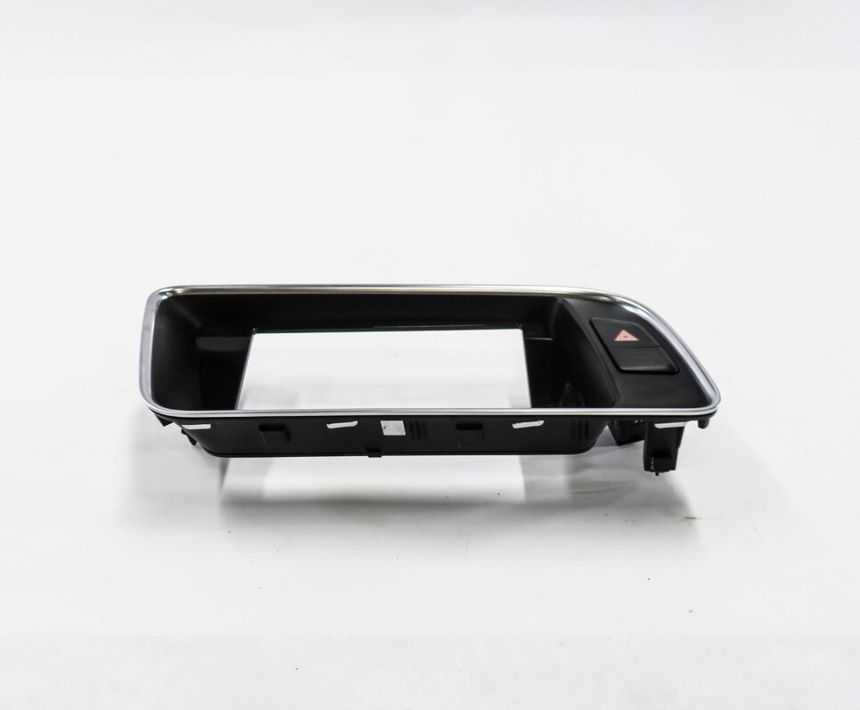 Thumbnail 2: 2015 AUDI Q5 (B8 8R) CENTER DASH GPS NAVIGATION SCREEN TRIM w/ HAZARD SWITCH