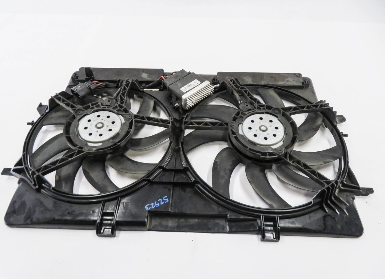 Thumbnail 2: 2009-2017 AUDI A4 A5 Q5 S4 (B8 8T 8R) 2.0L / 3.0L / 3.2L - RADIATOR COOLING FAN