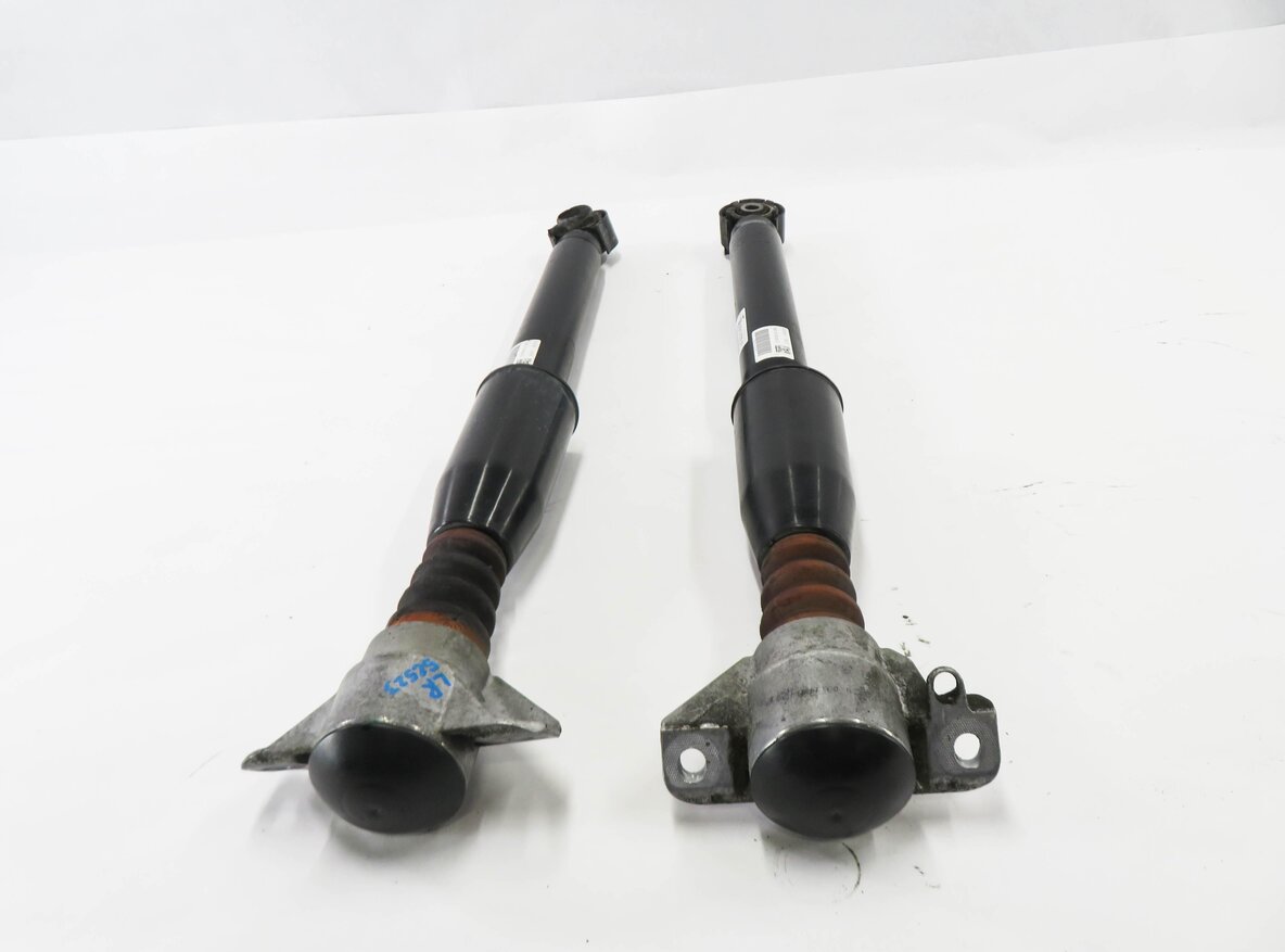 Thumbnail 2: 2015 AUDI Q5 (B8 8R) LEFT & RIGHT REAR SUSPENSION SHOCK STRUT SET-2