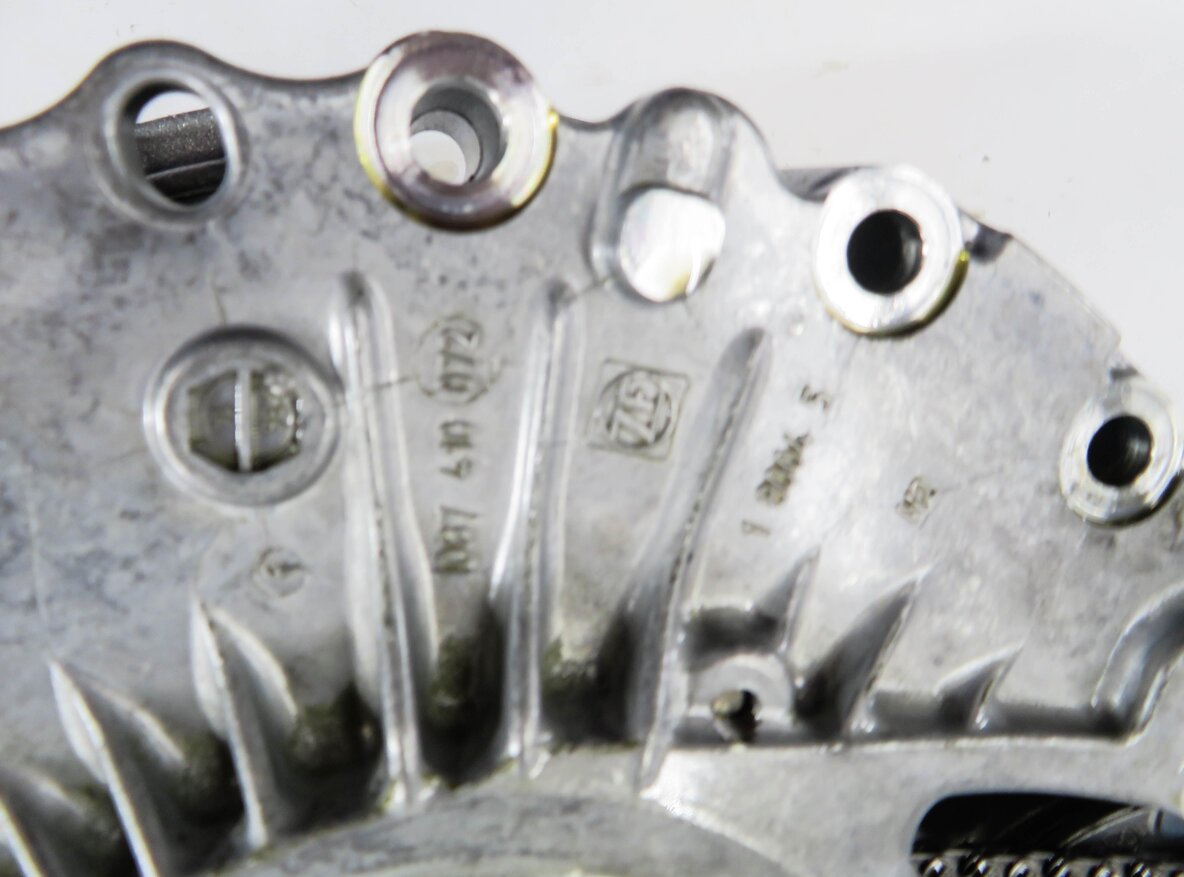 Thumbnail 5: 2014-2016 AUDI Q5 (B8 8R) 2.0L TURBO 8-SPEED A/T TRANSMISSION OIL PUMP