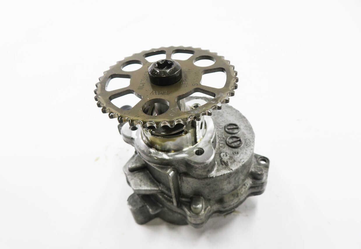 Thumbnail 3: 10-12 BMW 135i 335i 535i 640i X3 X5 X6 (E87 E90 E70) 3.0L N55 BRAKE VACUUM PUMP