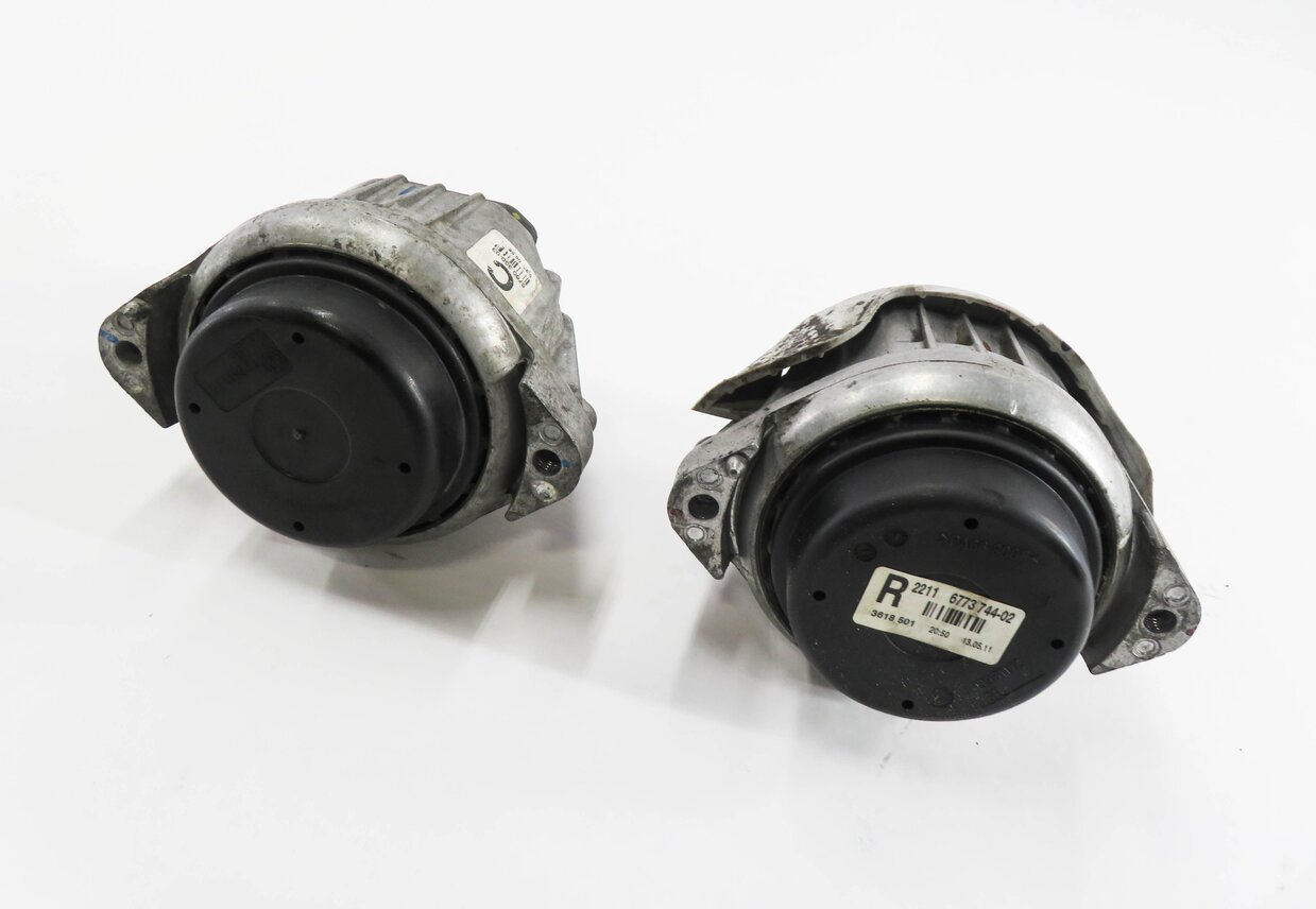 2011 BMW 335i (E90) 3.0L N55 TURBO ENGINE - LEFT & RIGHT MOTOR MOUNT SET-2