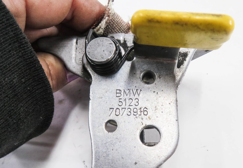 Thumbnail 5: 2011 BMW 335i (E90) FRONT HOOD SAFETY LATCH CATCH HOOK RELEASE LEVER