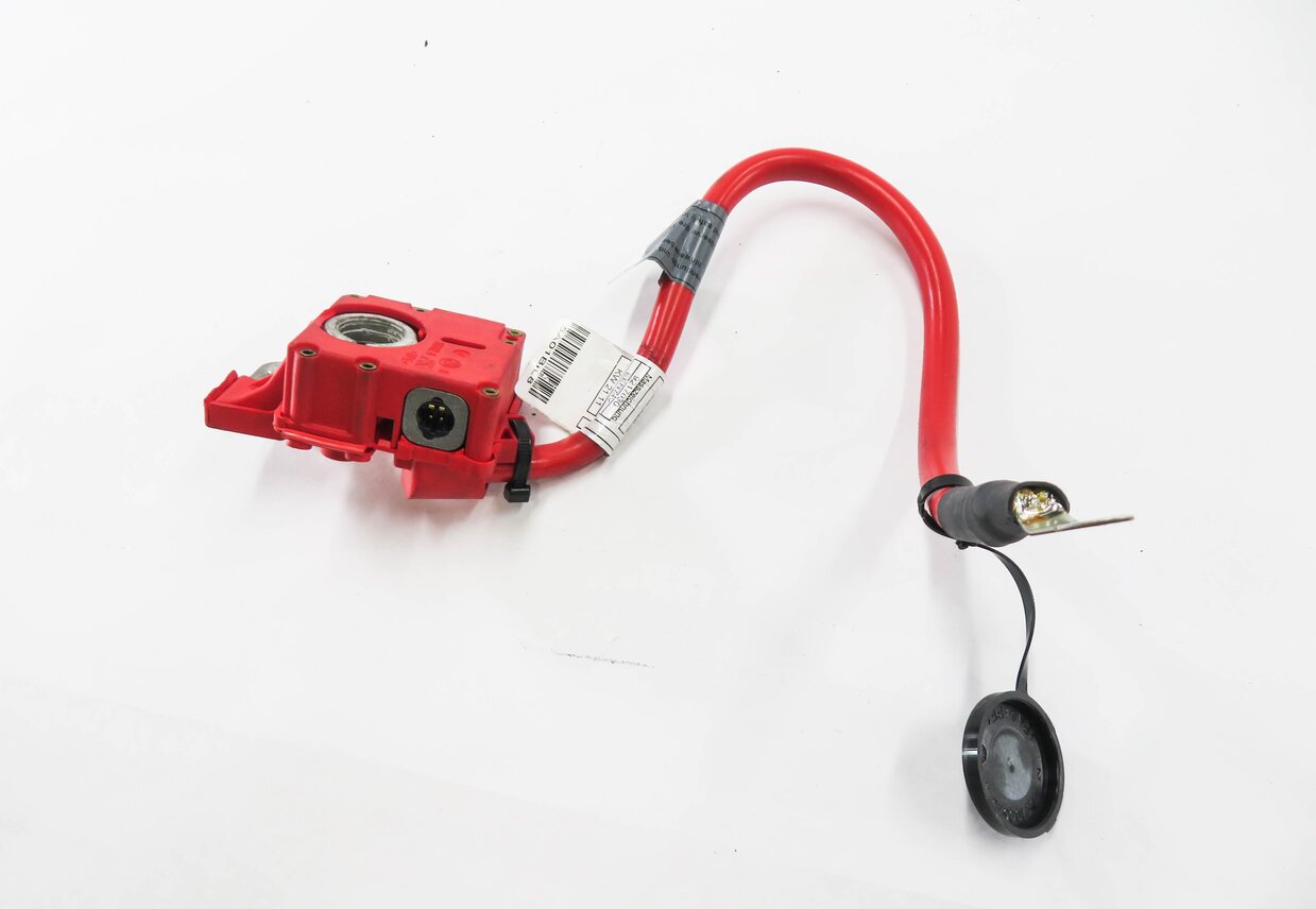 2011 BMW 335i (E90) POSITIVE BATTERY CABLE