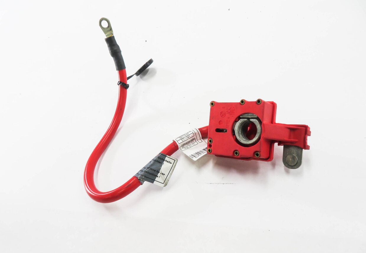 Thumbnail 2: 2011 BMW 335i (E90) POSITIVE BATTERY CABLE