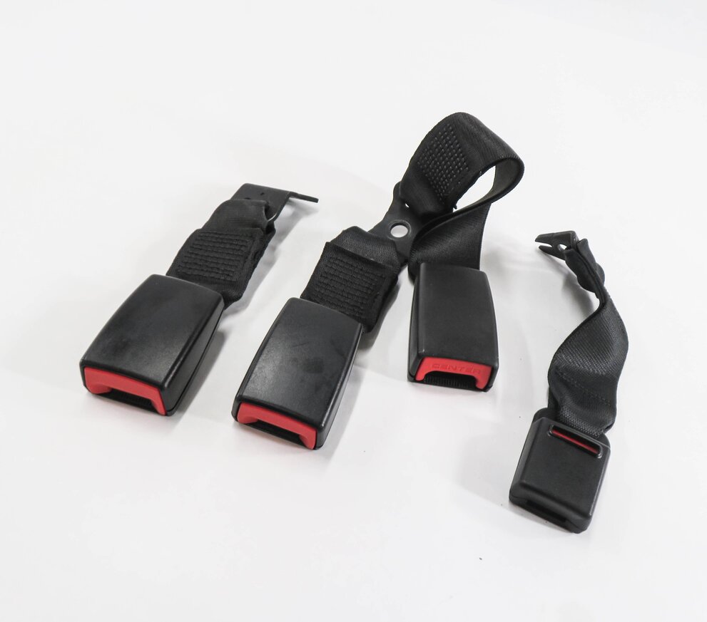 2011 BMW 335i (E90) REAR SEAT SEATBELT BUCKLE RECEIVER SET (BLACK)