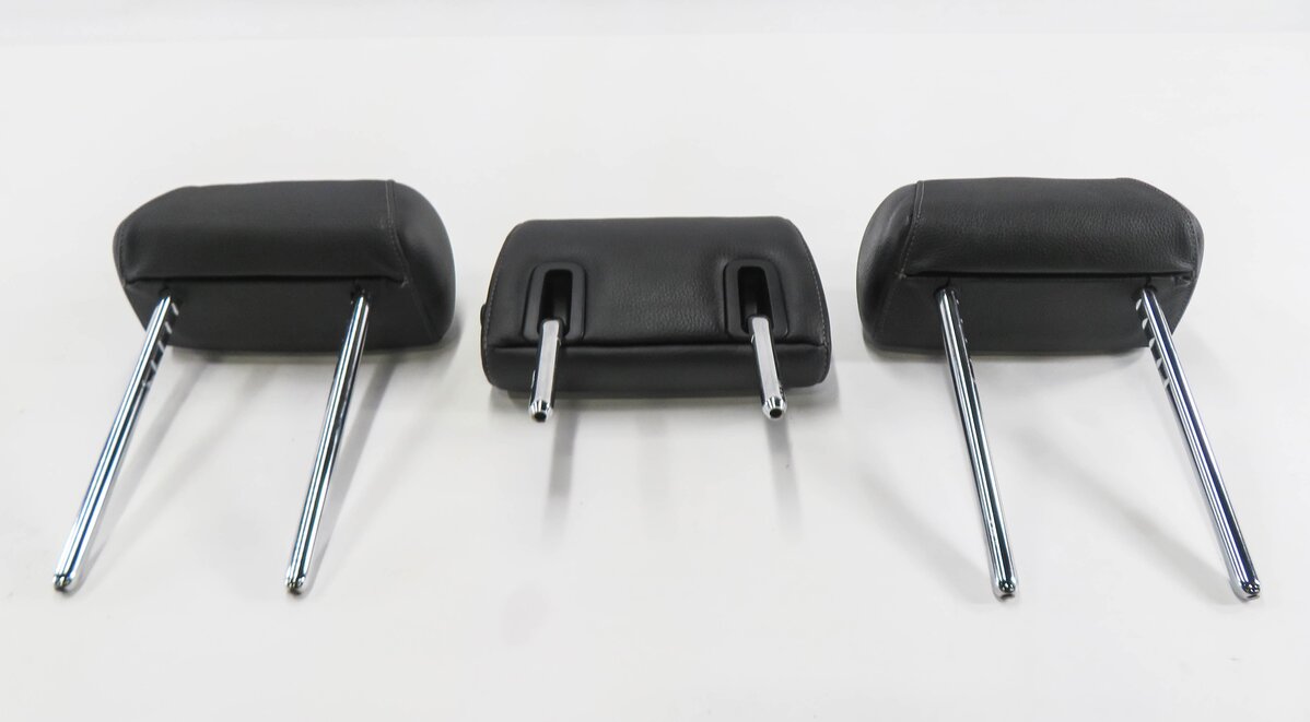 Thumbnail 5: 2011 BMW 335i (E90) REAR SEAT HEADREST SET-3 (BLACK DAKOTA LEATHER 354)
