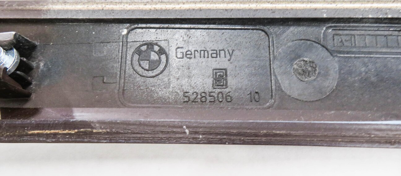 Thumbnail 15: 2011 BMW 335i (E90) DASH DOOR CONSOLE WOOD GRAIN TRIM SET (BURR WALNUT WOOD)