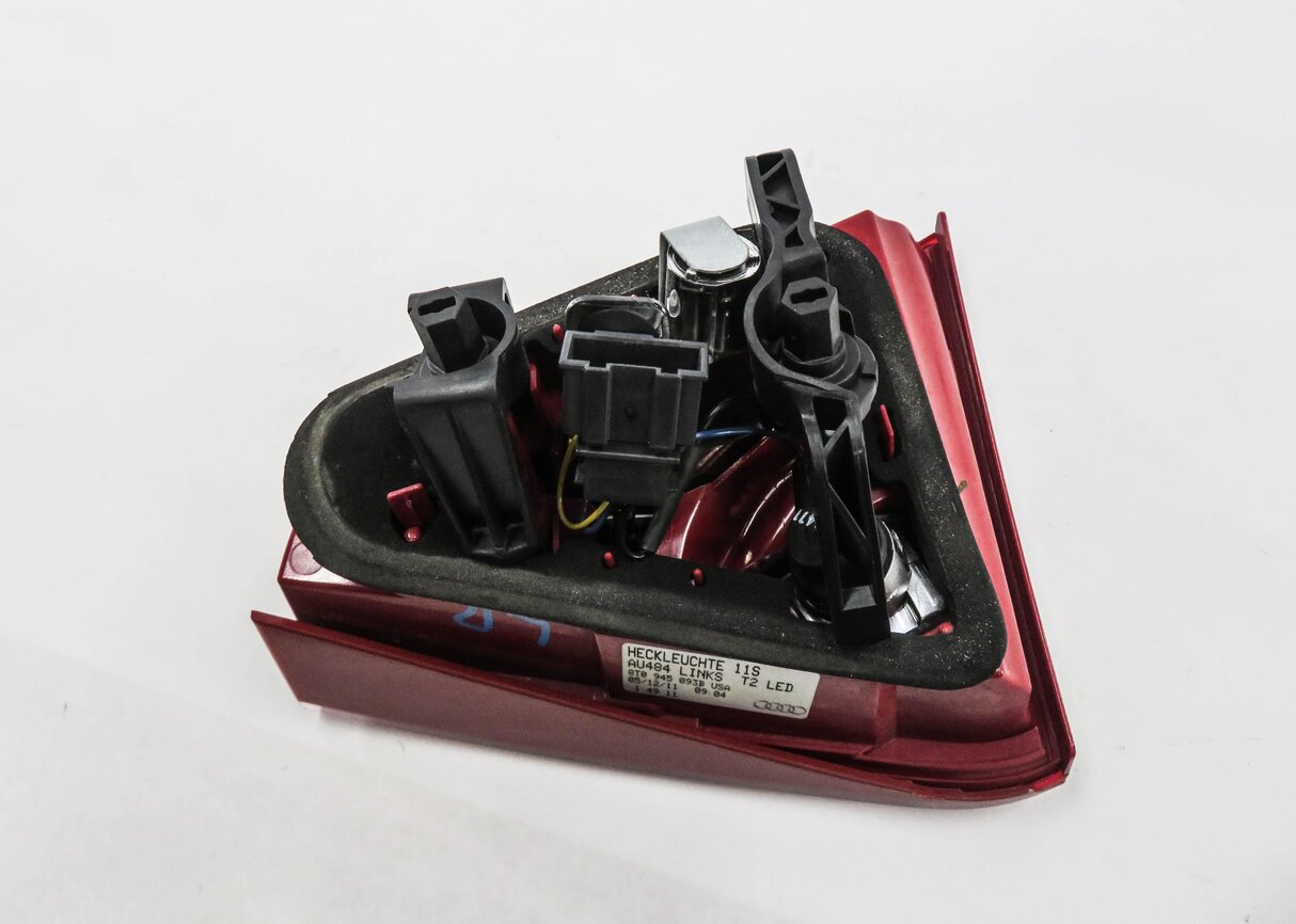 Thumbnail 6: 2008-2012 AUDI A5 S5 (B8 8T) LEFT DRIVER REAR TRUNK LED TAILLIGHT LIGHT LAMP