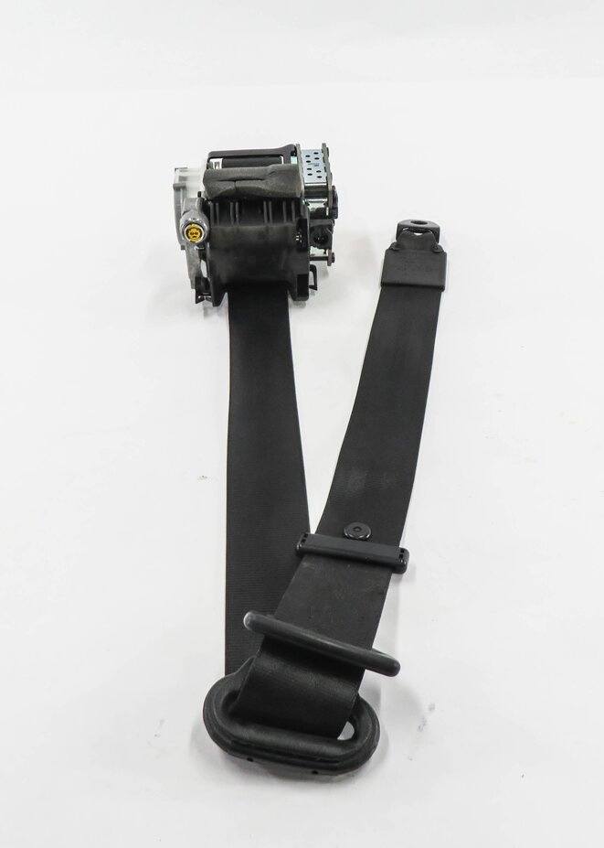 Thumbnail 2: 08-17 AUDI A5 S5 (B8 8T) COUPE - LEFT FRONT DRIVER SEATBELT RETRACTOR (BLACK)