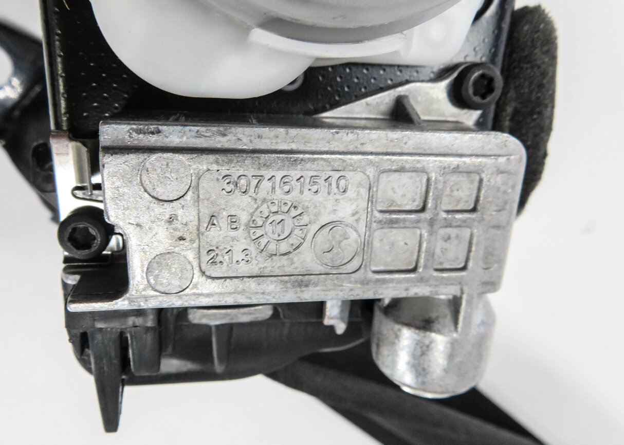 Thumbnail 5: 08-17 AUDI A5 S5 (B8 8T) COUPE - LEFT FRONT DRIVER SEATBELT RETRACTOR (BLACK)
