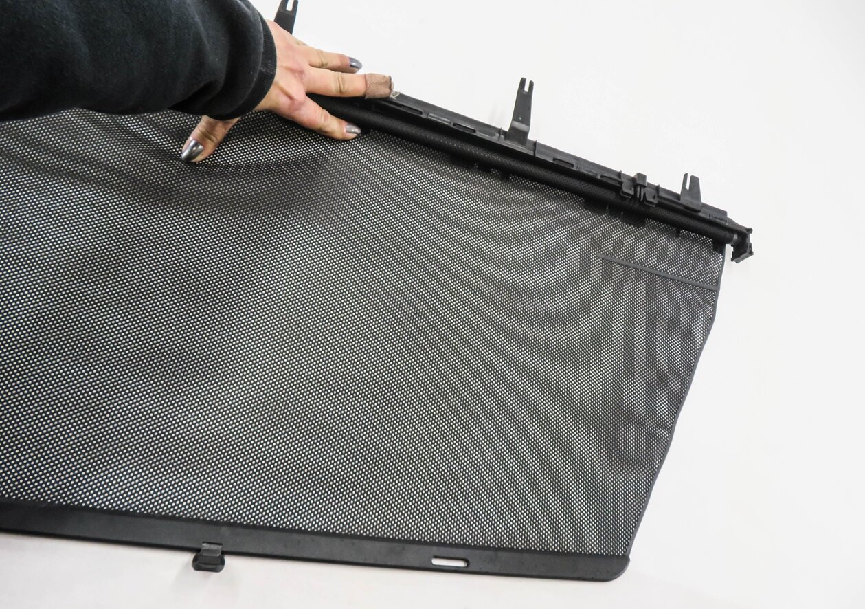 Thumbnail 4: 2007-2013 BMW X5 (E70) LEFT REAR RETRACTABLE WINDOW SUN SCREEN PRIVACY SHADE