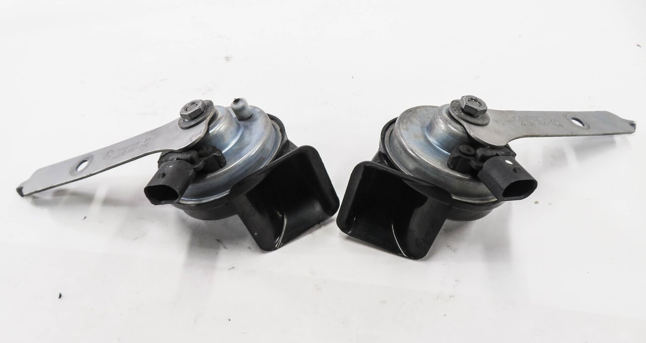 Thumbnail 3: 2010-2013 BMW X5 X6 (E70 E71) HIGH & LOW TONE HORN SET-2