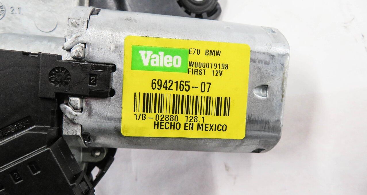 Thumbnail 4: 2007-2013 BMW X5 X5M (E70) REAR WIPER MOTOR