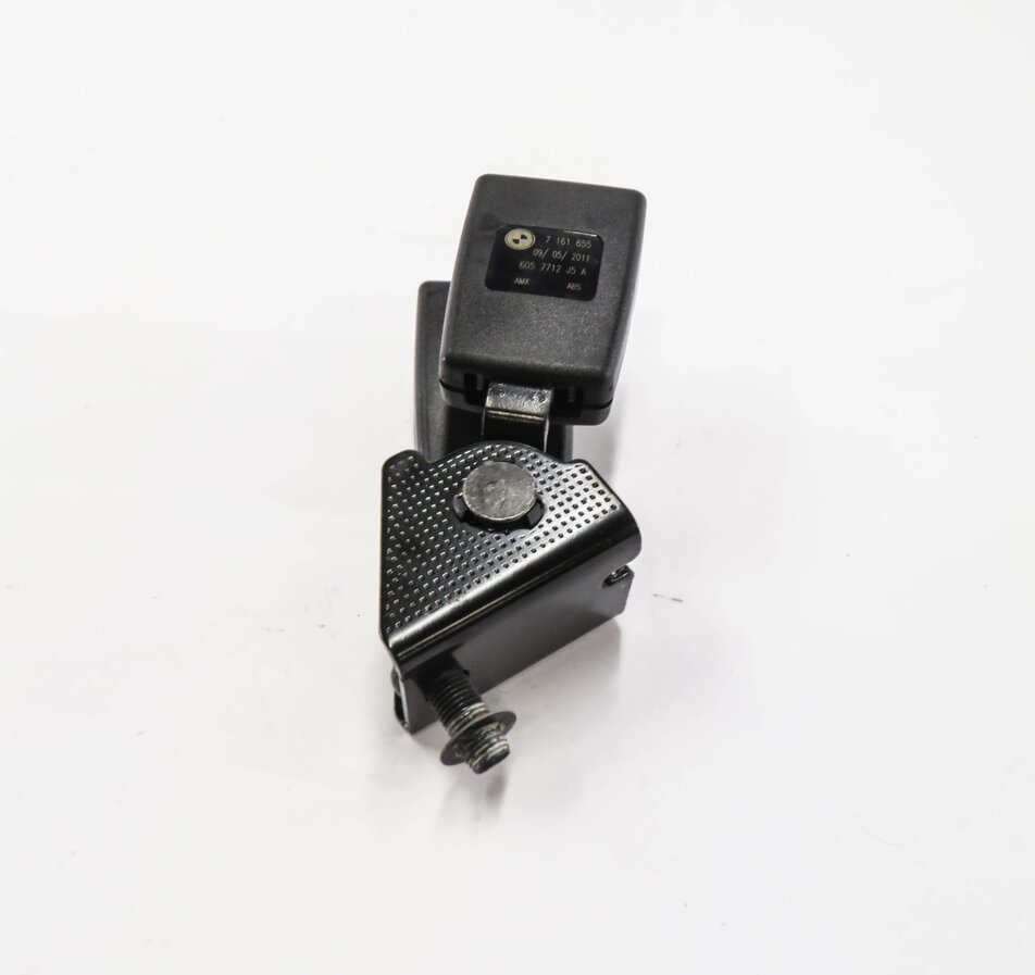 Thumbnail 2: 2012 BMW X5 (E70) REAR 3rd THIRD ROW SEAT SEATBELT BUCKLE RECEIVER SET