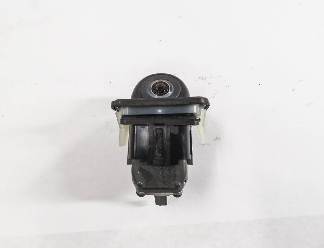 Thumbnail 5: 2009-2018 BMW 2 / 3 / 4 / 5 / 7 / M5 / X3 / X5 / X6 SERIES BACKUP REVERSE CAMERA