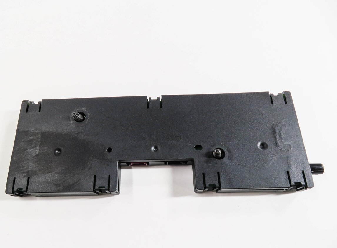 Thumbnail 3: 2012 BMW X5 (E70) RADIO STEREO DIVERSITY ANTENNA AMP AMPLIFIER