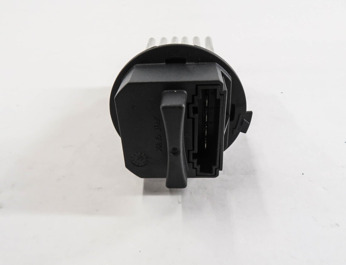 Thumbnail 3: 2012 BMW X5 (E70) REAR HEATER A/C BLOWER FAN MOTOR SPEED RESISTOR