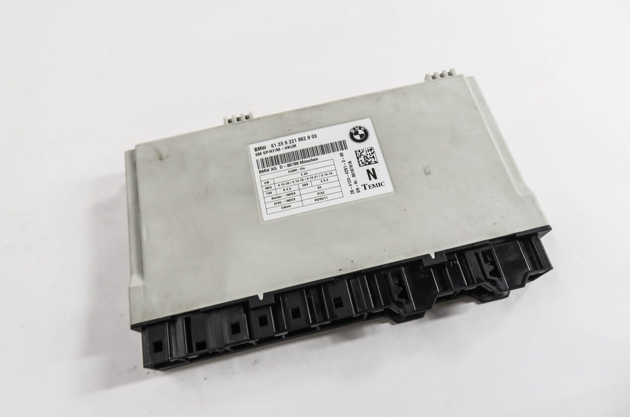 Thumbnail 1: 2011-2014 BMW X5 X5M X6 X6M (E70 E71) RIGHT FRONT PASSENGER SEAT CONTROL MODULE