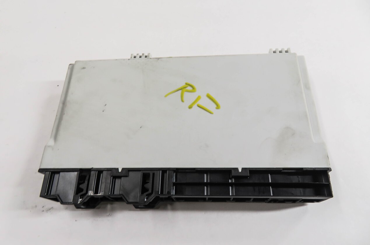 Thumbnail 3: 2011-2014 BMW X5 X5M X6 X6M (E70 E71) RIGHT FRONT PASSENGER SEAT CONTROL MODULE
