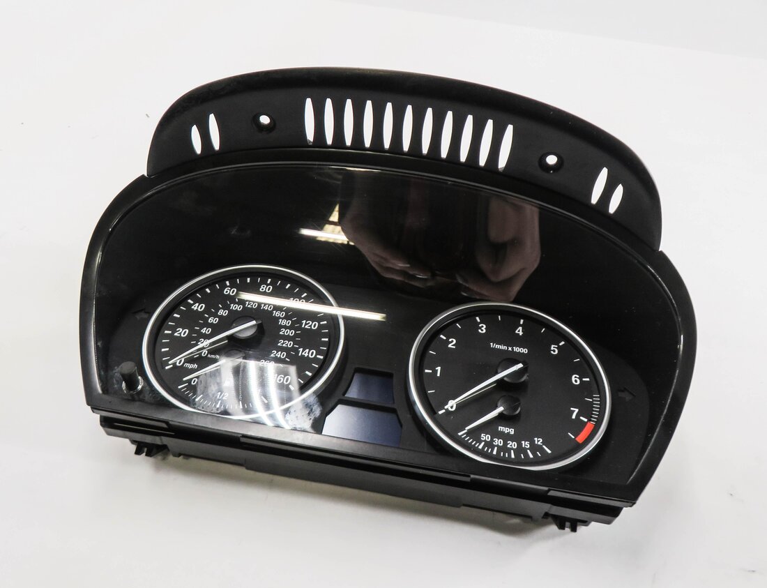 Thumbnail 2: 2011-2013 BMW X5 3.0L TURBO / 4.4L TWIN TURBO SPEEDOMETER GAUGE CLUSTER (***k)