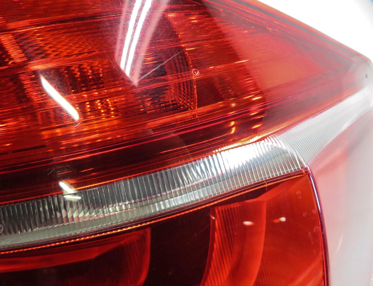 Thumbnail 7: 2010-2013 BMW X5 (E70) LEFT P-FOLD AUTODIM CAMERA HEATED DOOR MIRROR (GRAY A52)