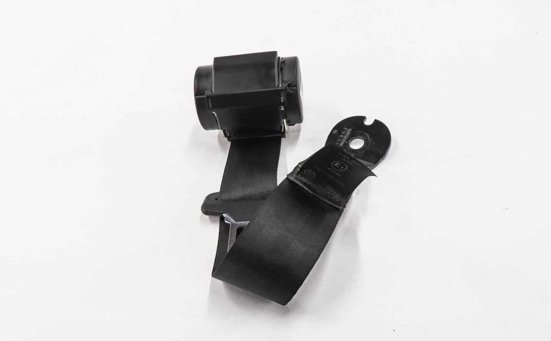 Thumbnail 2: 2014 RANGE ROVER EVOQUE (L538) RIGHT REAR 2nd ROW SEAT SEATBELT RETRACTOR BLACK
