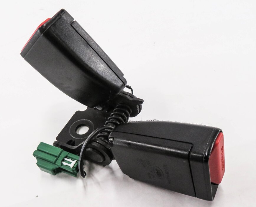 Thumbnail 6: 2014 RANGE ROVER EVOQUE (L538) RIGHT REAR 2nd ROW SEAT SEATBELT BUCKLE RECEIVER