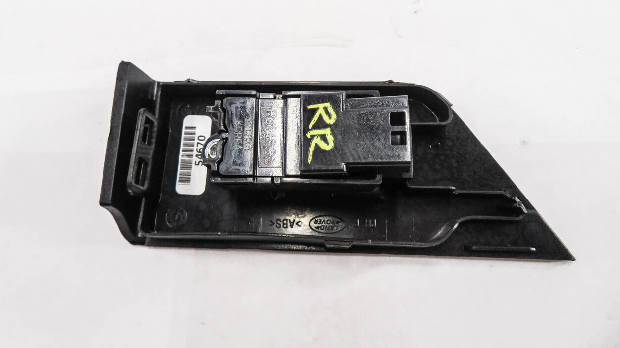 Thumbnail 8: 2014 RANGE ROVER EVOQUE (L538) RIGHT REAR DOOR WINDOW SWITCH w/ TRIM