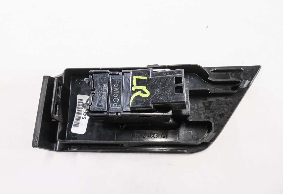 Thumbnail 3: 2014 RANGE ROVER EVOQUE (L538) LEFT REAR DOOR WINDOW SWITCH w/ TRIM