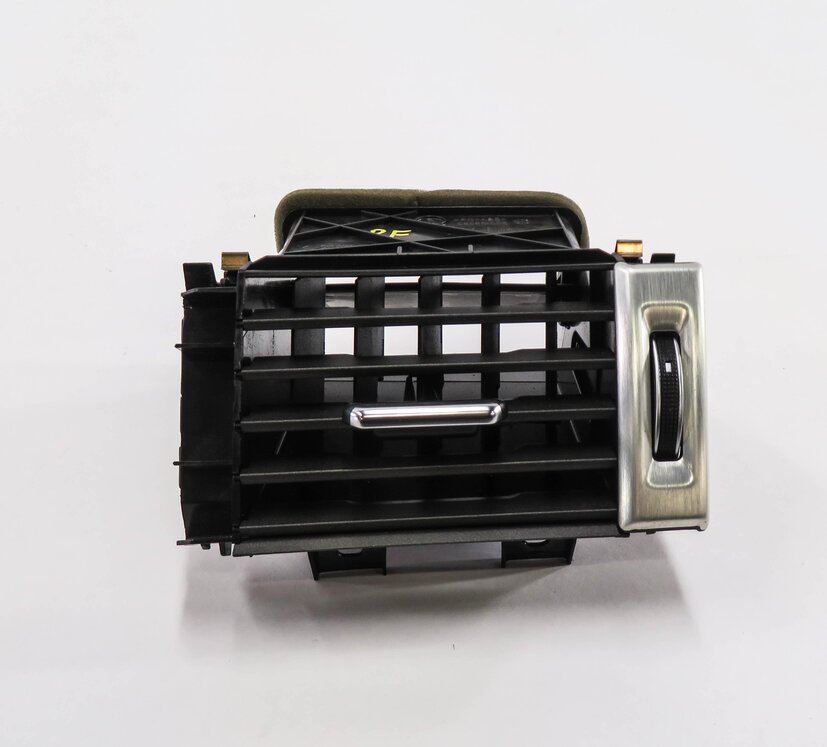 Thumbnail 2: 2014 RANGE ROVER EVOQUE (L538) RIGHT FRONT PASSENGER DASH HEATER A/C AIR VENT