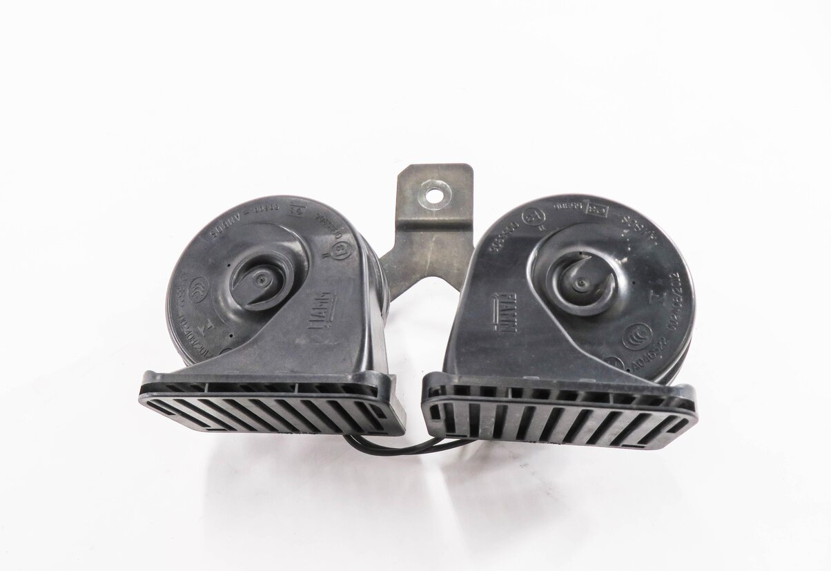 Thumbnail 2: 13-17 RANGE ROVER EVOQUE DISCOVERY SPORT (L538 L550) HIGH & LOW TONE HORN SET