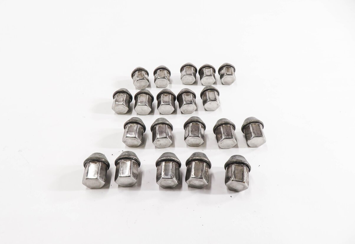 Thumbnail 2: 08-20 LAND ROVER LR2 DISCOVERY SPORT RANGE ROVER EVOQUE VALAR - LUG NUT SET (20)