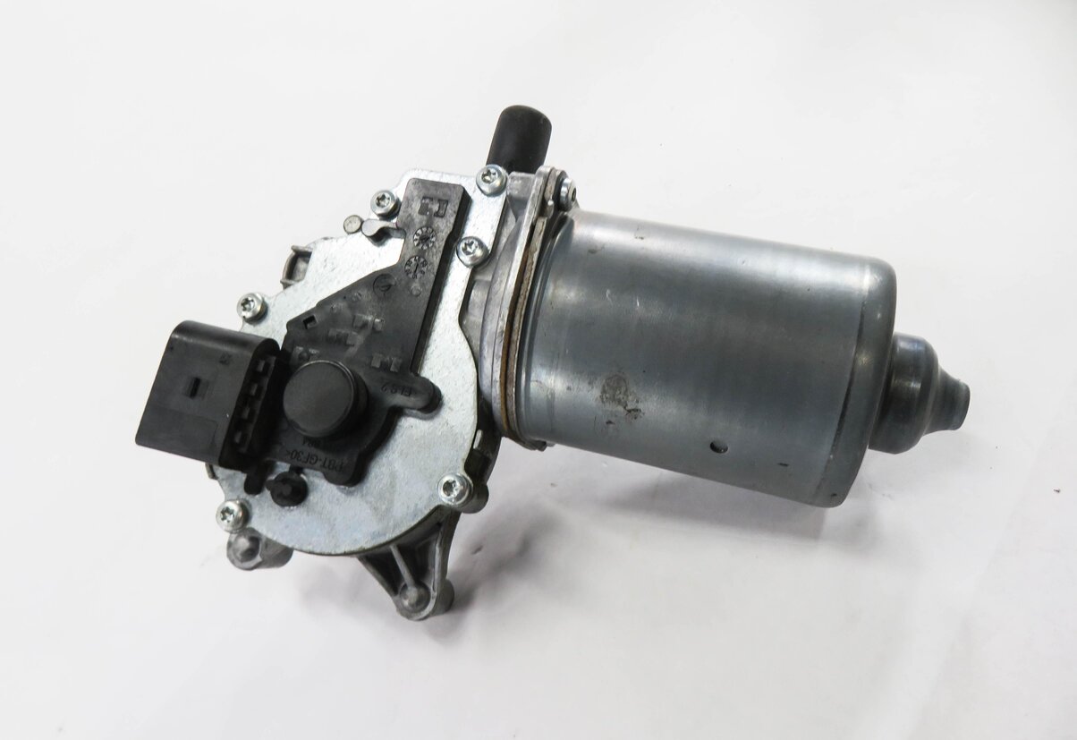 Thumbnail 2: 2012-2019 RANGE ROVER EVOQUE (L538) FRONT WINDSHIELD WIPER MOTOR