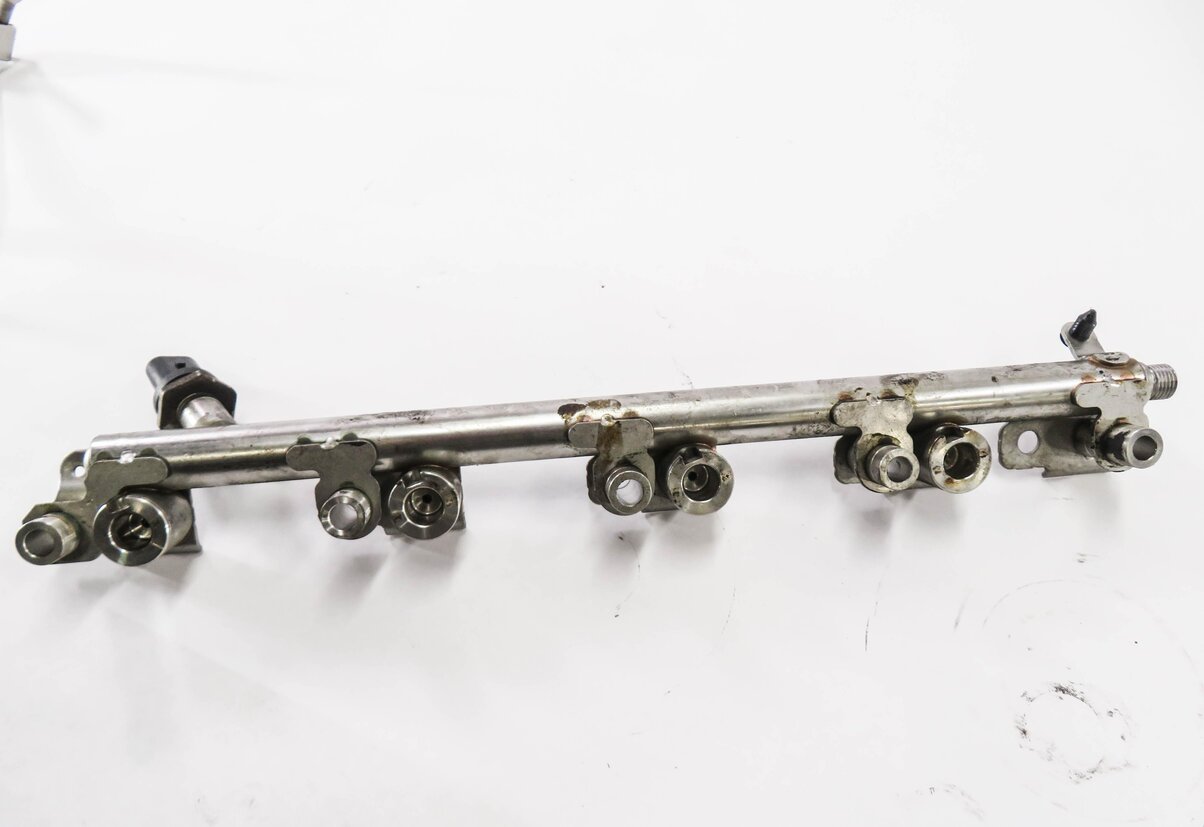 Thumbnail 5: 2014 RANGE ROVER EVOQUE (L538) 2.0L TURBO ENGINE - FUEL RAIL