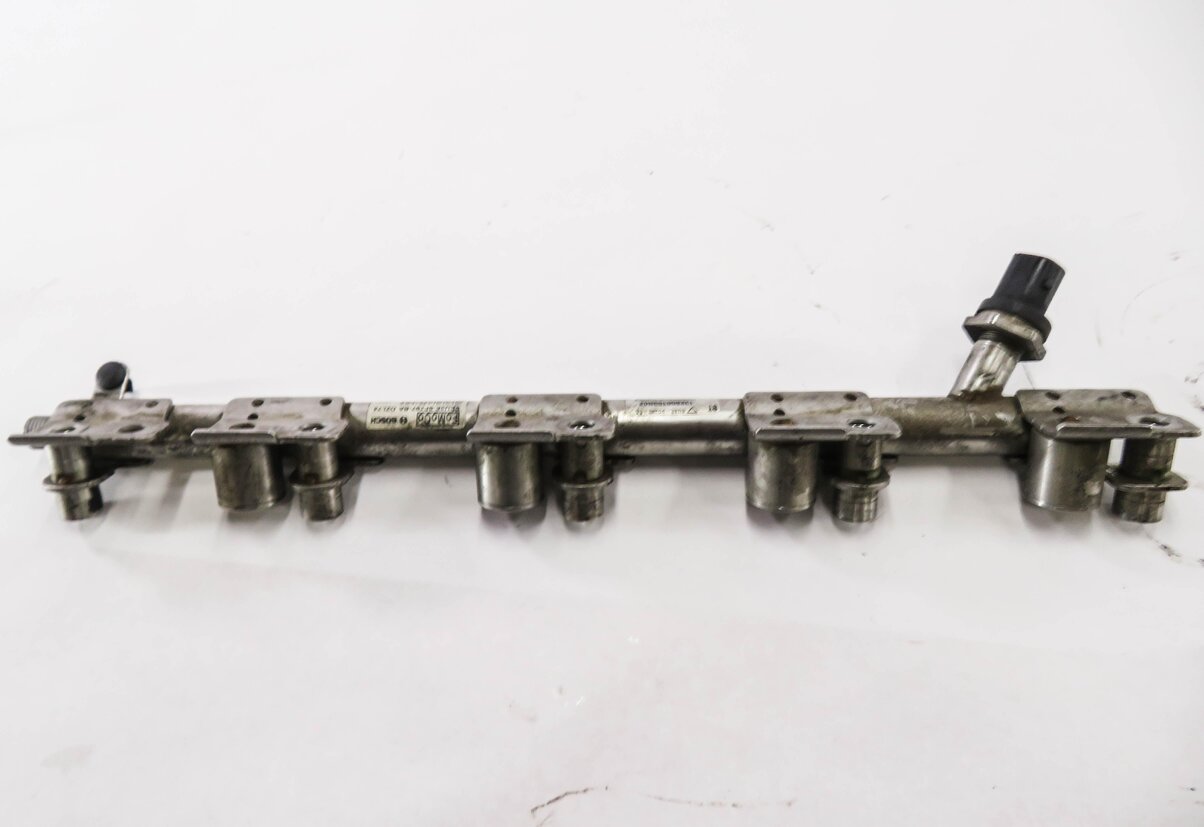 Thumbnail 6: 2014 RANGE ROVER EVOQUE (L538) 2.0L TURBO ENGINE - FUEL RAIL