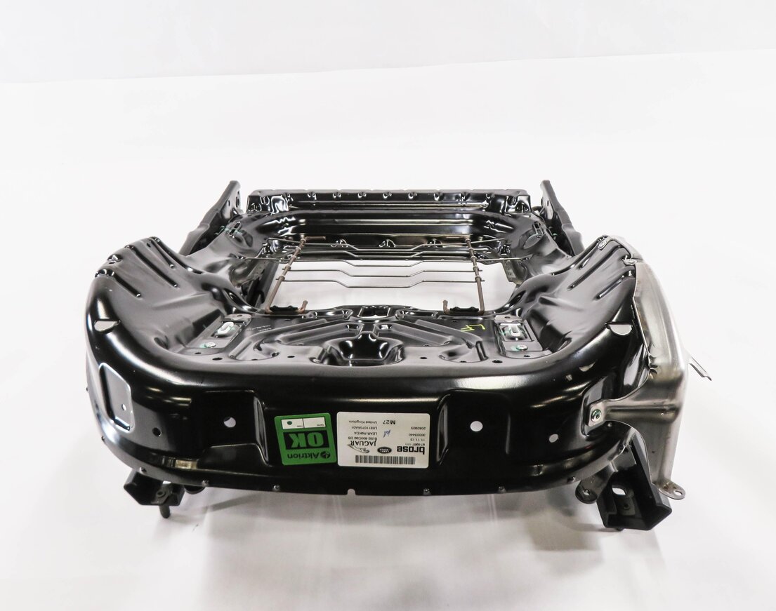 Thumbnail 3: 2012-2015 RANGE ROVER EVOQUE (L538) LEFT FRONT DRIVER SEAT TRACK w/ MOTORS