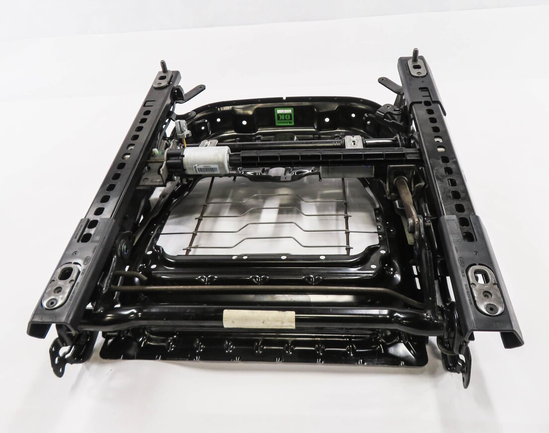 Thumbnail 4: 2012-2015 RANGE ROVER EVOQUE (L538) LEFT FRONT DRIVER SEAT TRACK w/ MOTORS