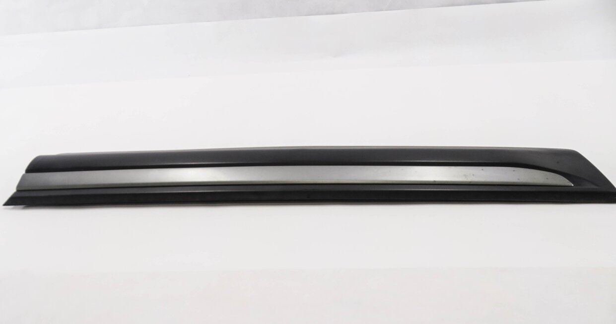 2014 RANGE ROVER EVOQUE (L538) LEFT FRONT DRIVER DOOR MOULDING RUNNER TRIM