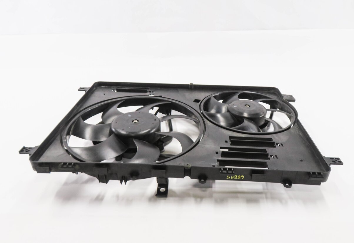 Thumbnail 3: 12-17 LR2 DISCOVERY SPORT RANGE ROVER EVOQUE (L538 L550) RADIATOR COOLING FAN